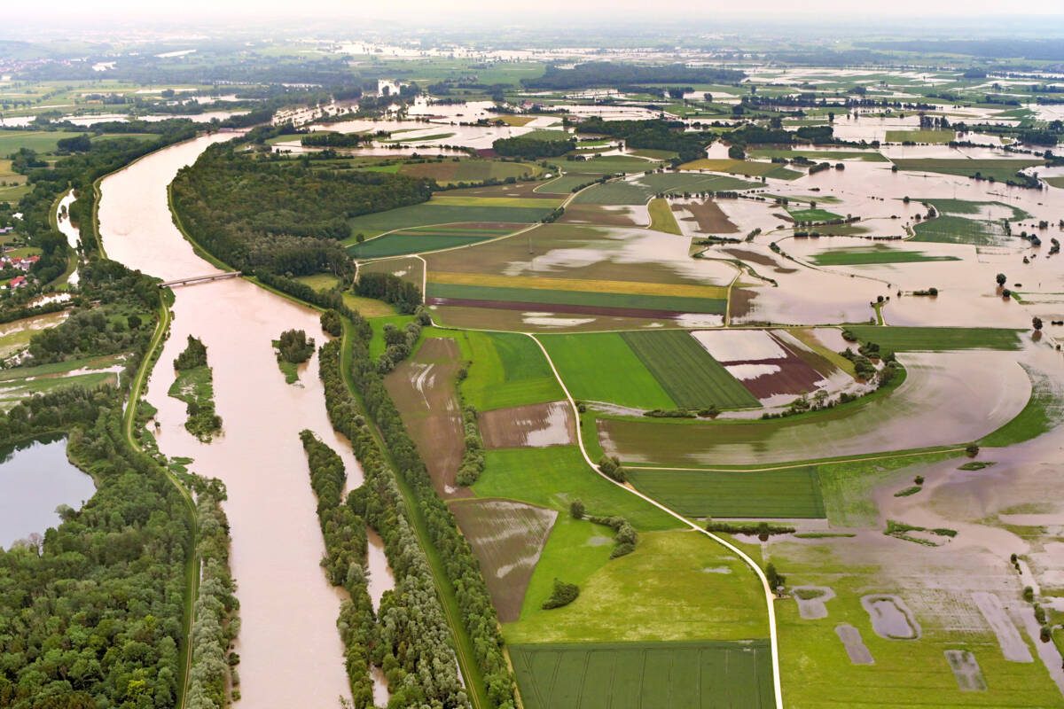 Brücke Gremheim Hochwasser